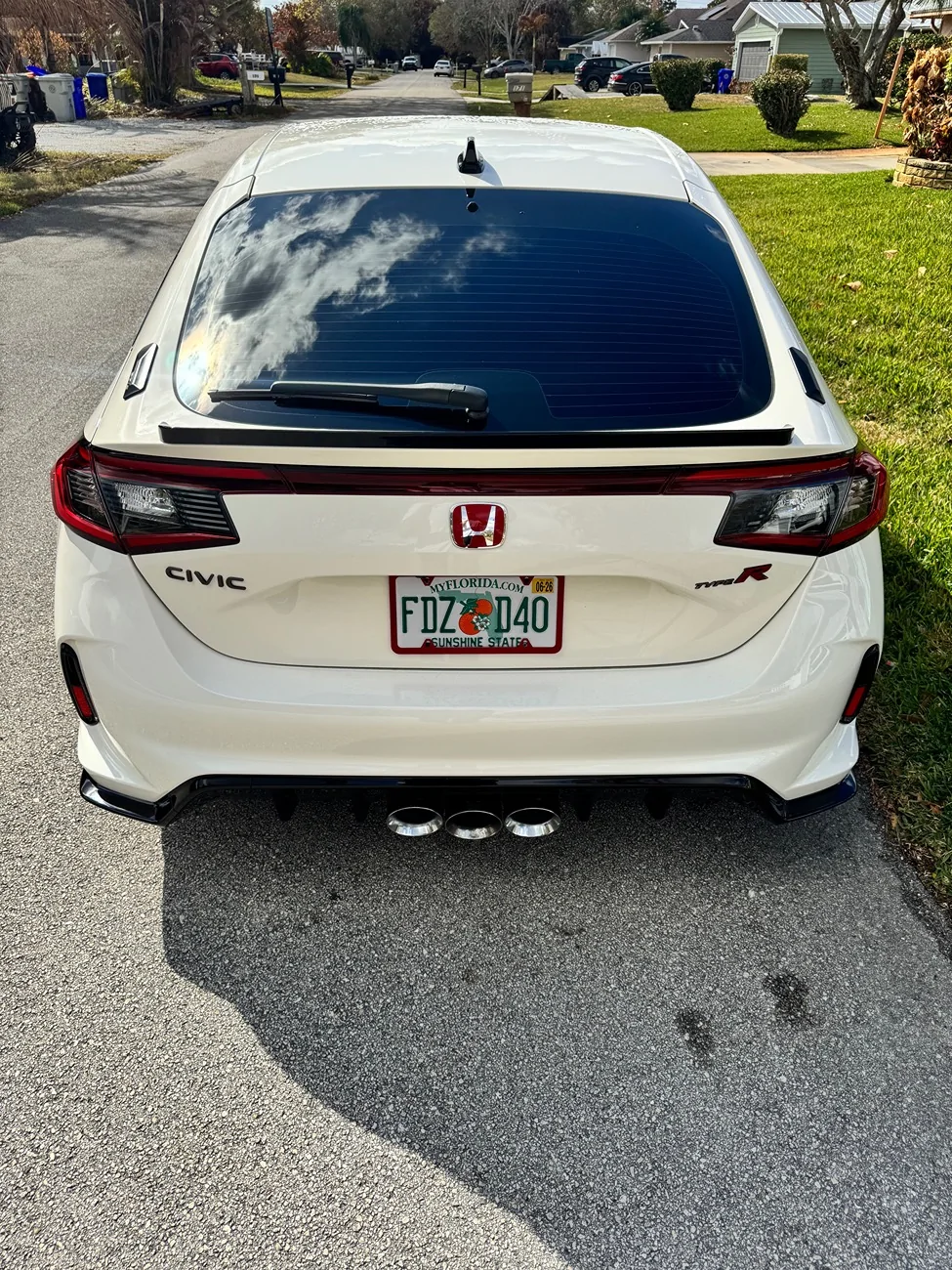 11th Gen Honda Civic What did you do to your FL5 today? IMG_5903