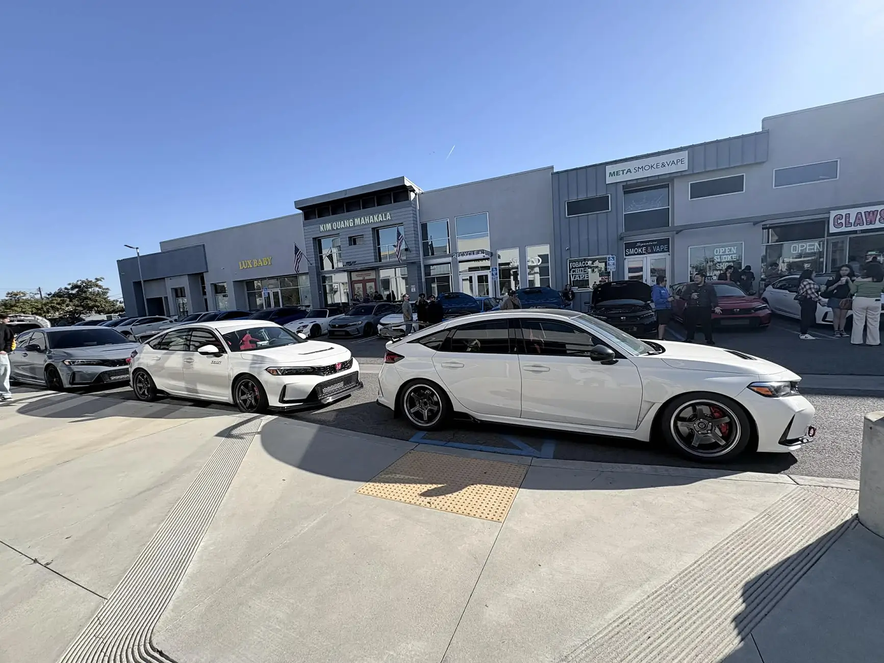 11th Gen Honda Civic Official CHAMPIONSHIP WHITE FL5 Type R Photos Thread 1771346604003-oj