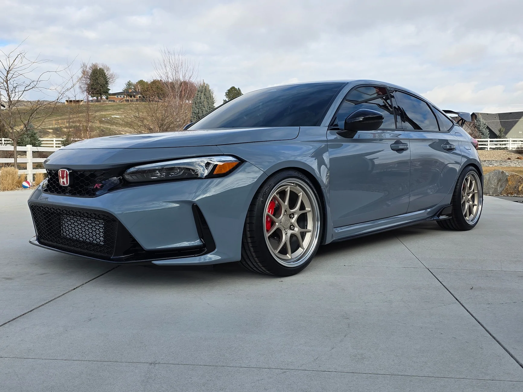 11th Gen Honda Civic Official SONIC GRAY PEARL FL5 Type R Photos Thread 20260220_095658