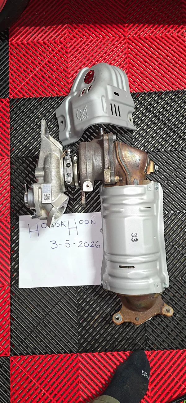 11th Gen Honda Civic 2025 FL5 OEM/Aftermarket Parts, Brembo, Radium, and more 20260305_162313
