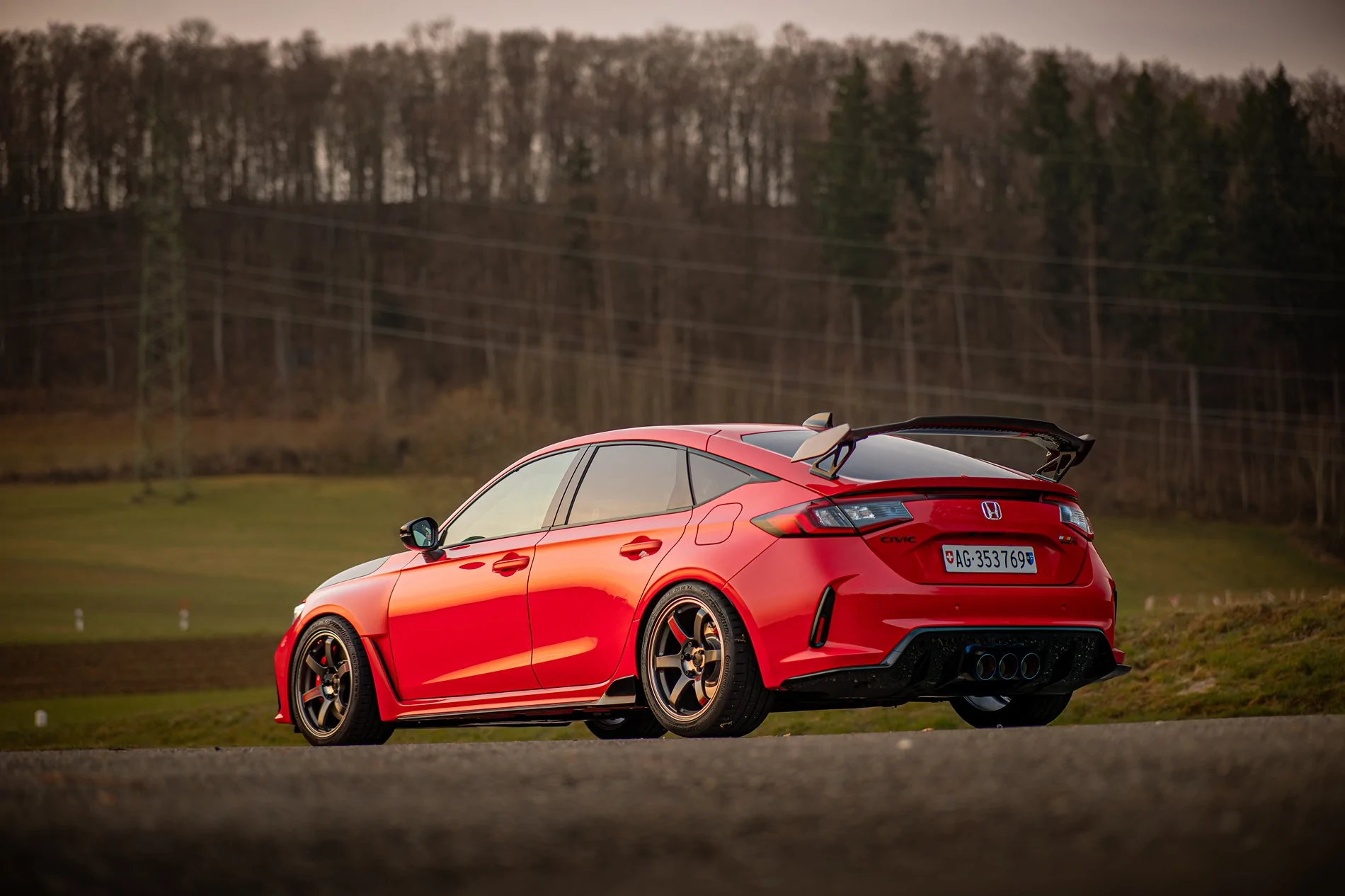 11th Gen Honda Civic Official RALLYE RED FL5 Type R Photos Thread _Q3A1243