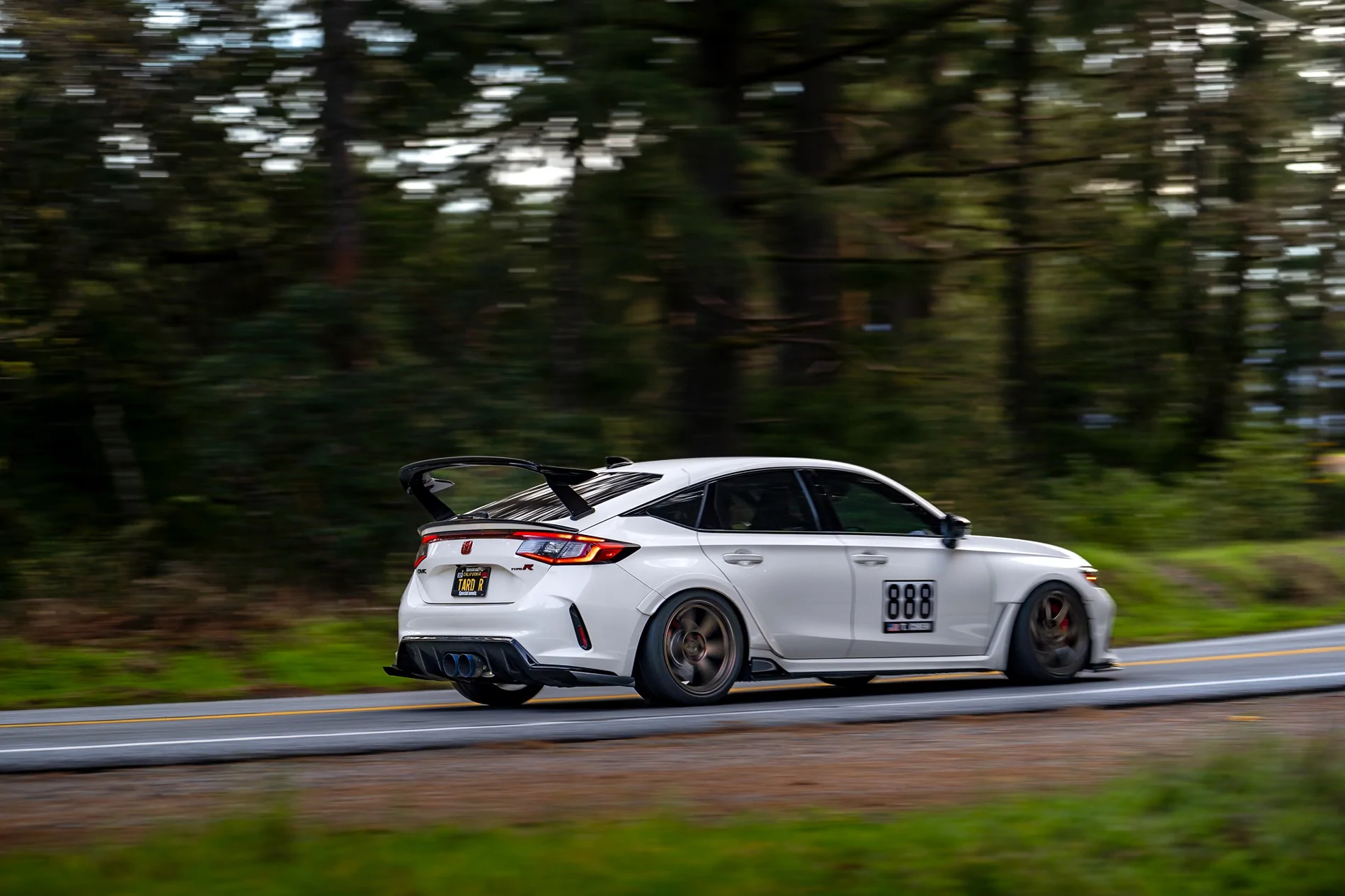 11th Gen Honda Civic Official CHAMPIONSHIP WHITE FL5 Type R Photos Thread _DSC2603