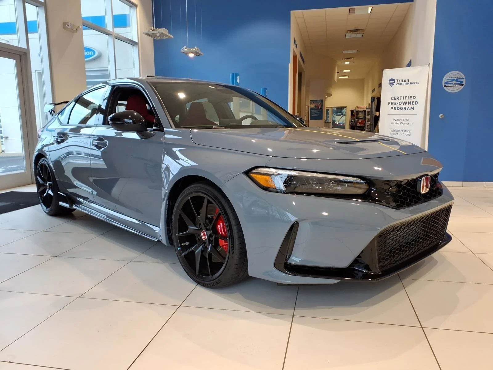 11th Gen Honda Civic Post your FL5 Civic Type R delivery pics! 🙌 📸 IMG_4550