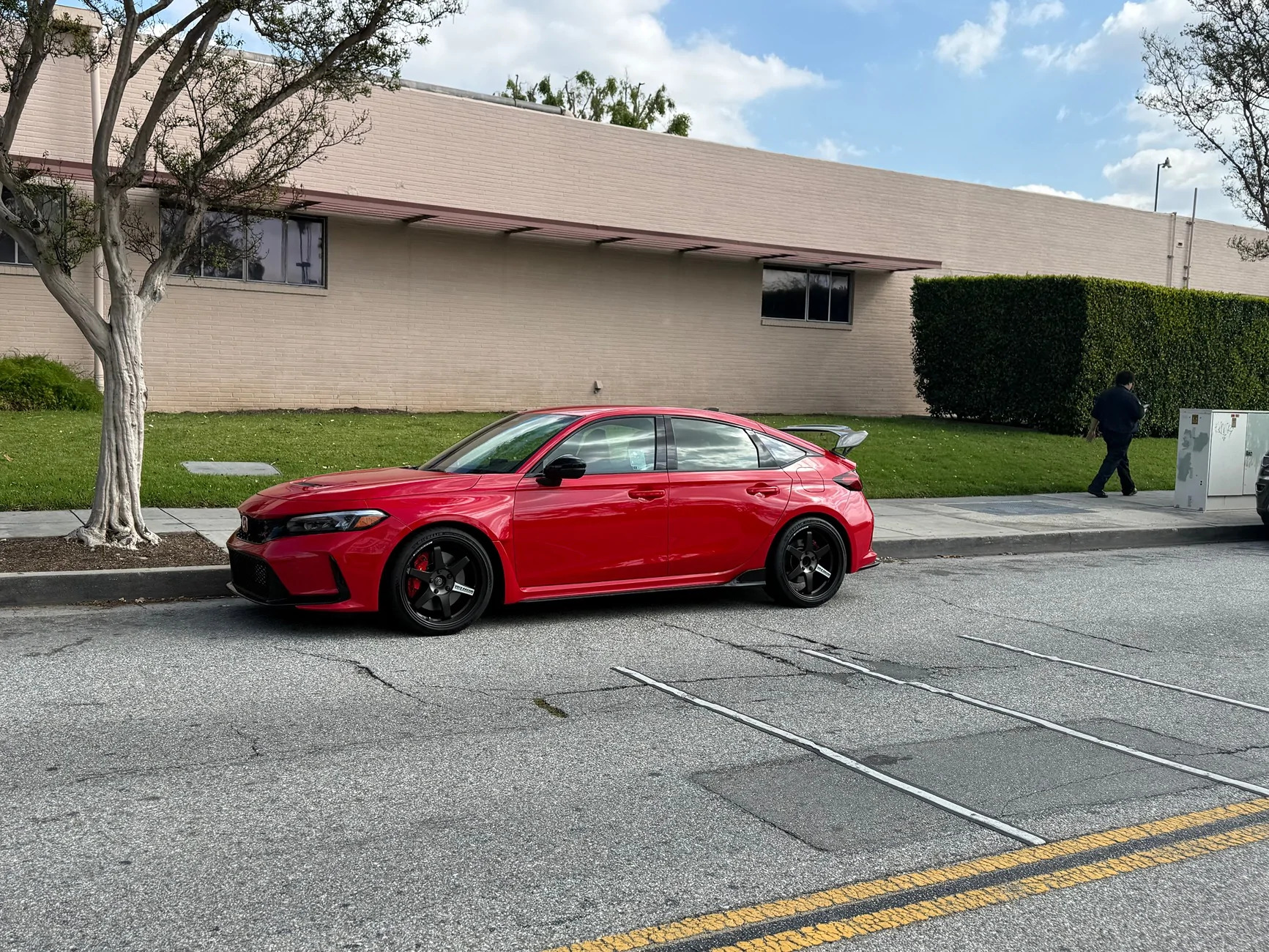11th Gen Honda Civic Official Wheel Fitment Thread for 11th Gen FL5 Civic Type R IMG_2828