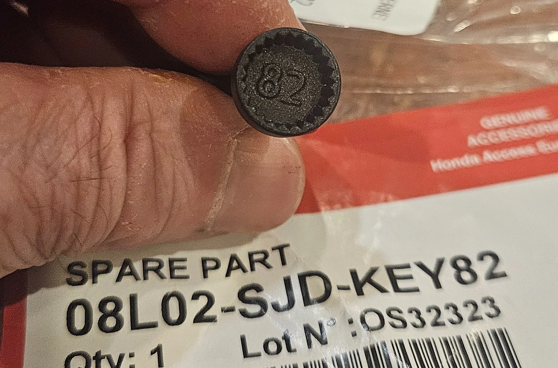 11th Gen Honda Civic Roof rack key solved! 1000015535