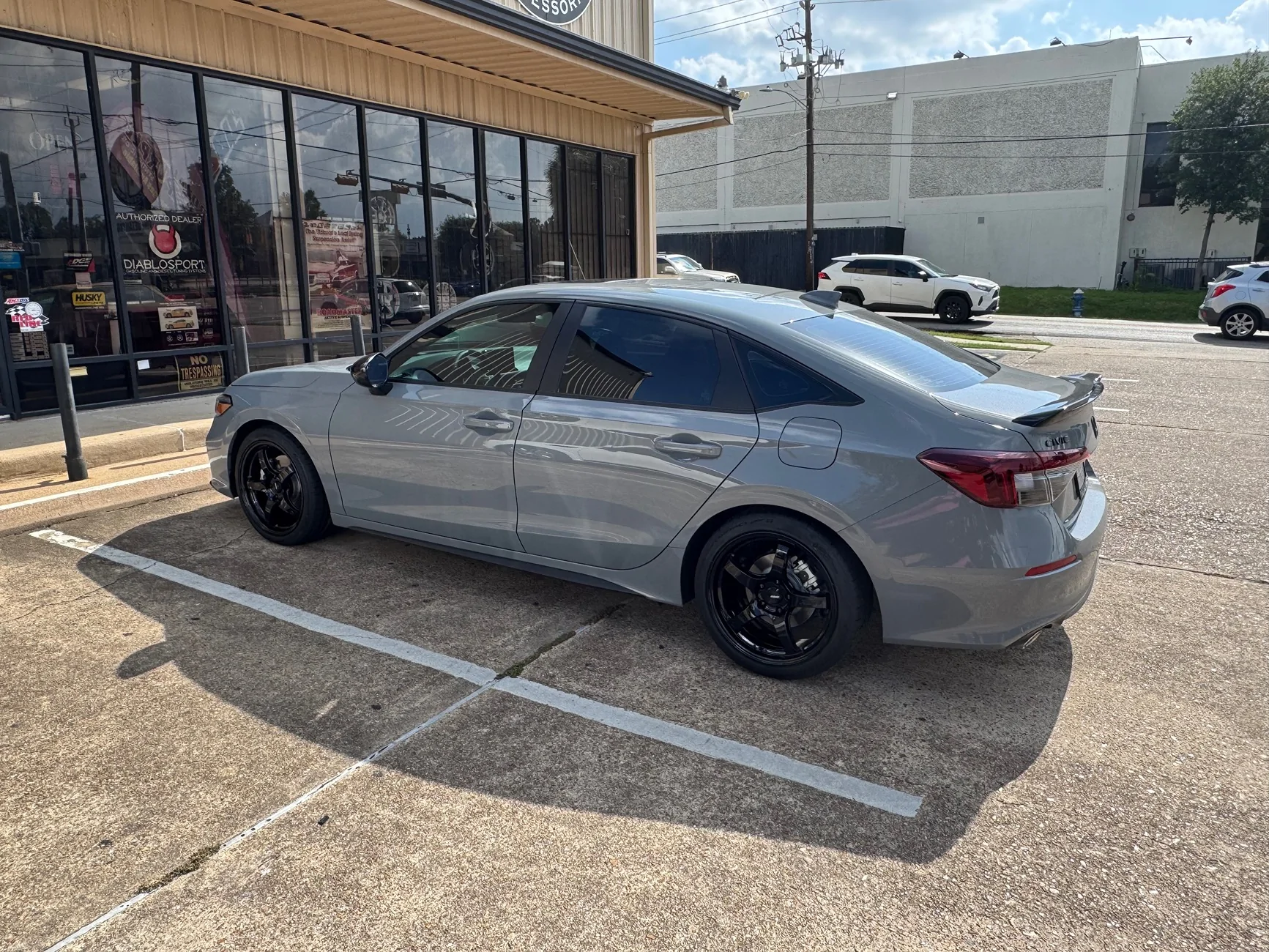 11th Gen Honda Civic Houston For Pick Up Only Complete Set Rays Gram Lights 57CR 18 x 8.5 with Continental Sport plus 235/40 $2000 OBO IMG_2626