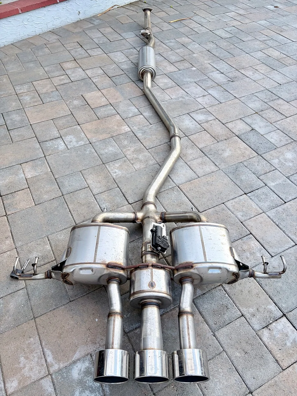 11th Gen Honda Civic SOLD - Stock DE5 Exhaust IMG_6689