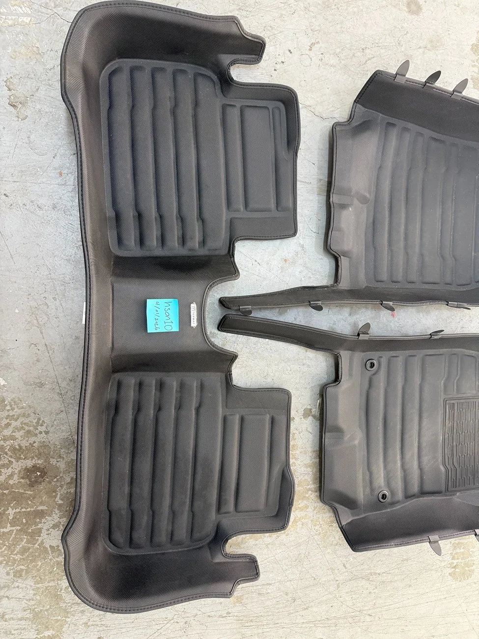 11th Gen Honda Civic Black Tuxmats Floor Mats FL5/FL1 front and rear - $150 OBO IMG_5533