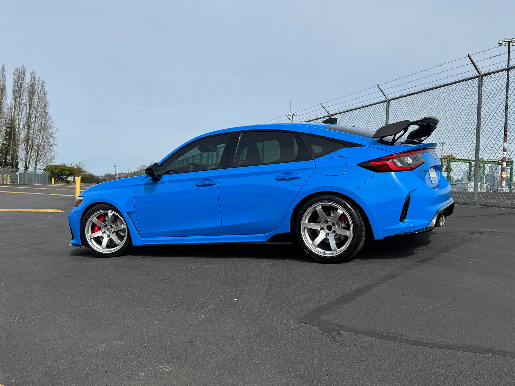 11th Gen Honda Civic God Spec info 18x10 +40 (pictures, alignment specs, tire info) jib088xbhvqg1