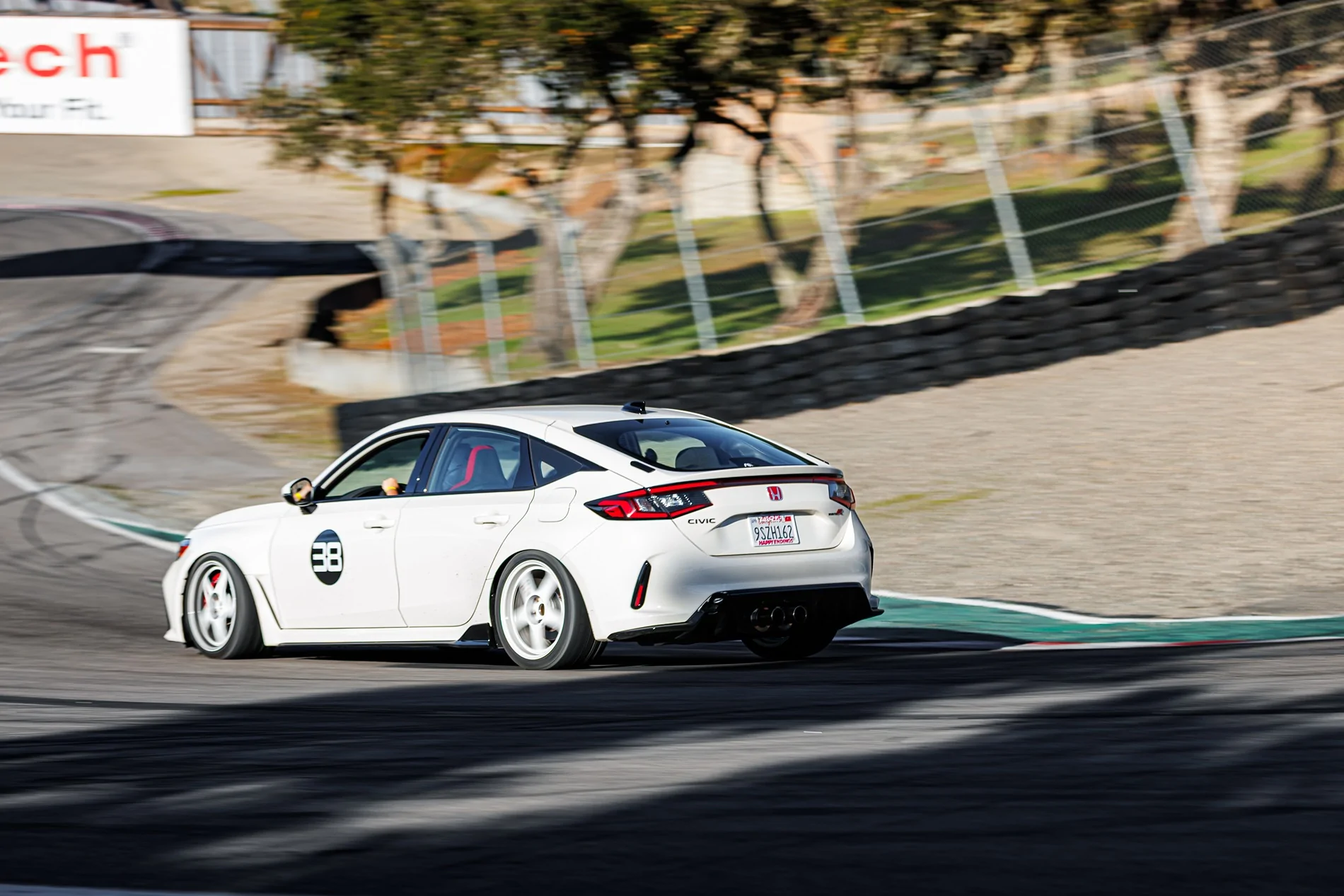 11th Gen Honda Civic Official CHAMPIONSHIP WHITE FL5 Type R Photos Thread LS12-6LS-038-8572
