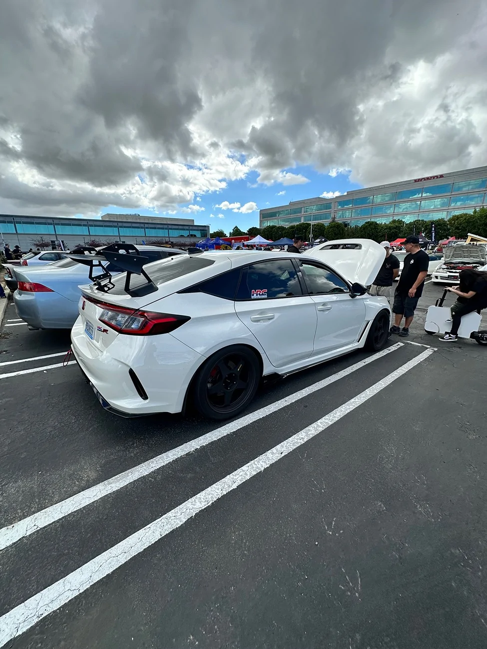 11th Gen Honda Civic Official CHAMPIONSHIP WHITE FL5 Type R Photos Thread IMG_9204