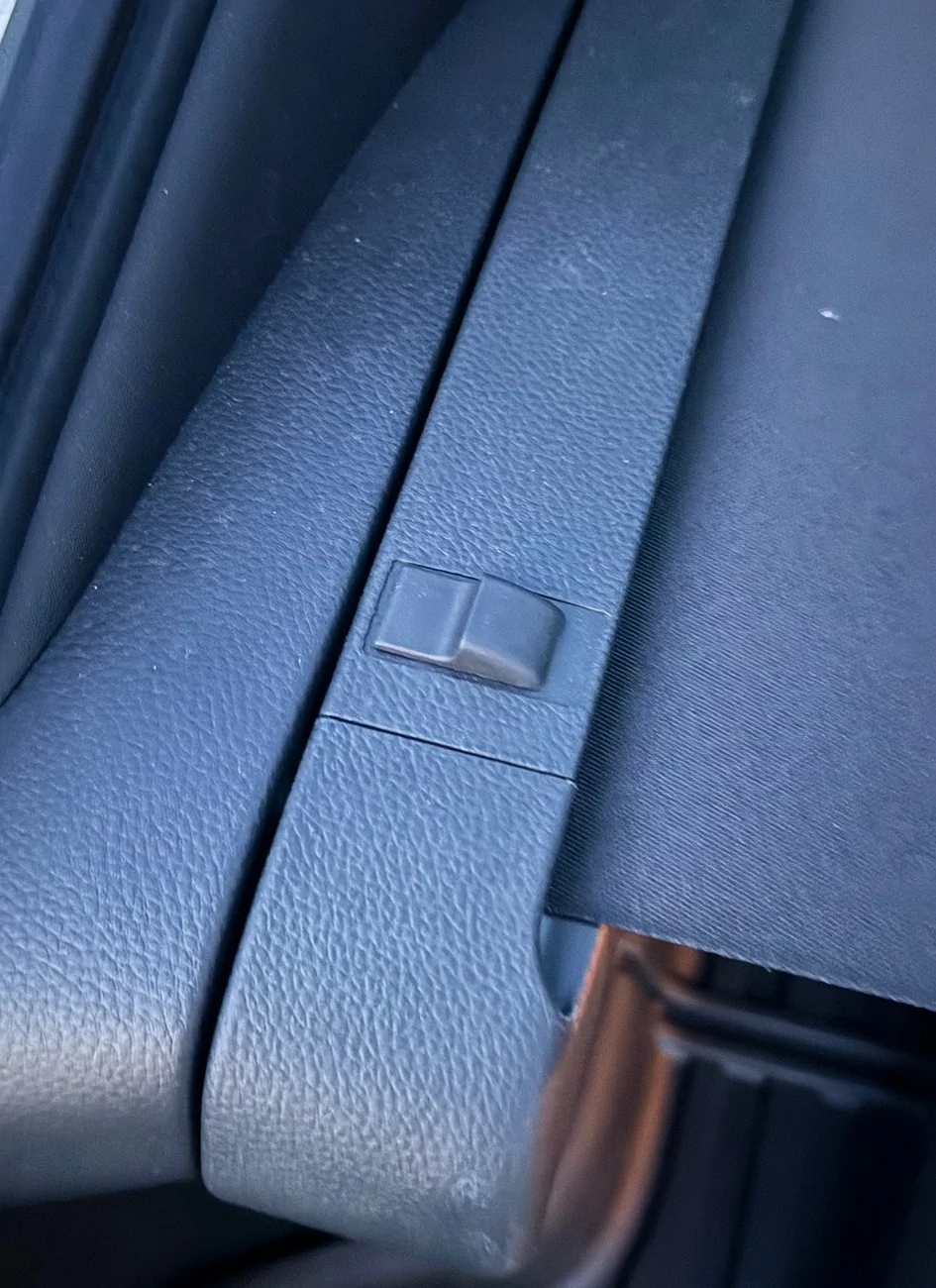 11th Gen Honda Civic Locking Tab Function? IMG_2770