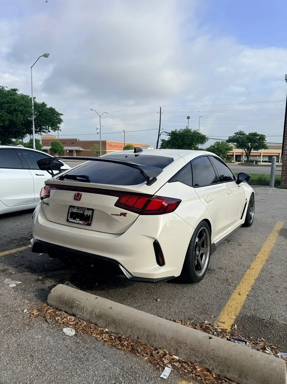 11th Gen Honda Civic What did you do to your FL5 today? IMG_2252