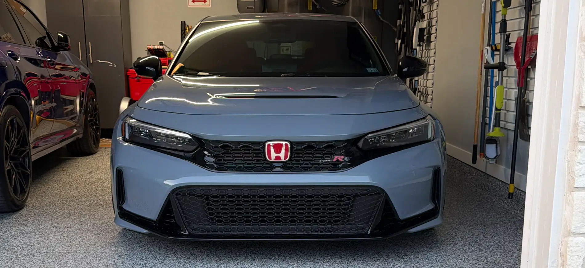 11th Gen Honda Civic Official SONIC GRAY PEARL FL5 Type R Photos Thread IMG_0207