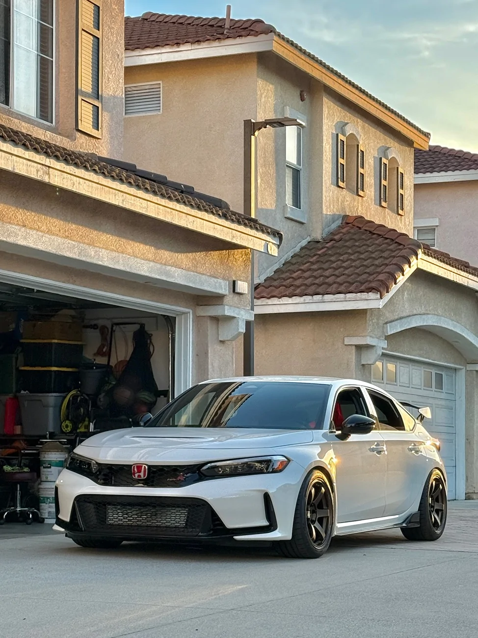 11th Gen Honda Civic God Spec info 18x10 +40 (pictures, alignment specs, tire info) IMG_5948