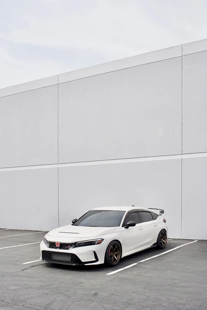 11th Gen Honda Civic Official CHAMPIONSHIP WHITE FL5 Type R Photos Thread DSC03089