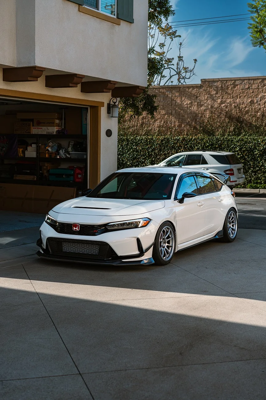 11th Gen Honda Civic Kazuo_WFC 2025 Civic Type R build DSC00979