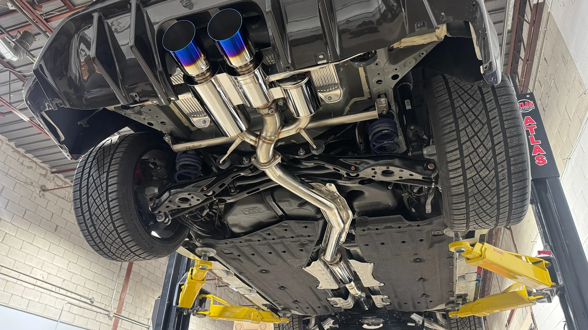 11th Gen Honda Civic What did you do to your FL5 today? IMG_4923