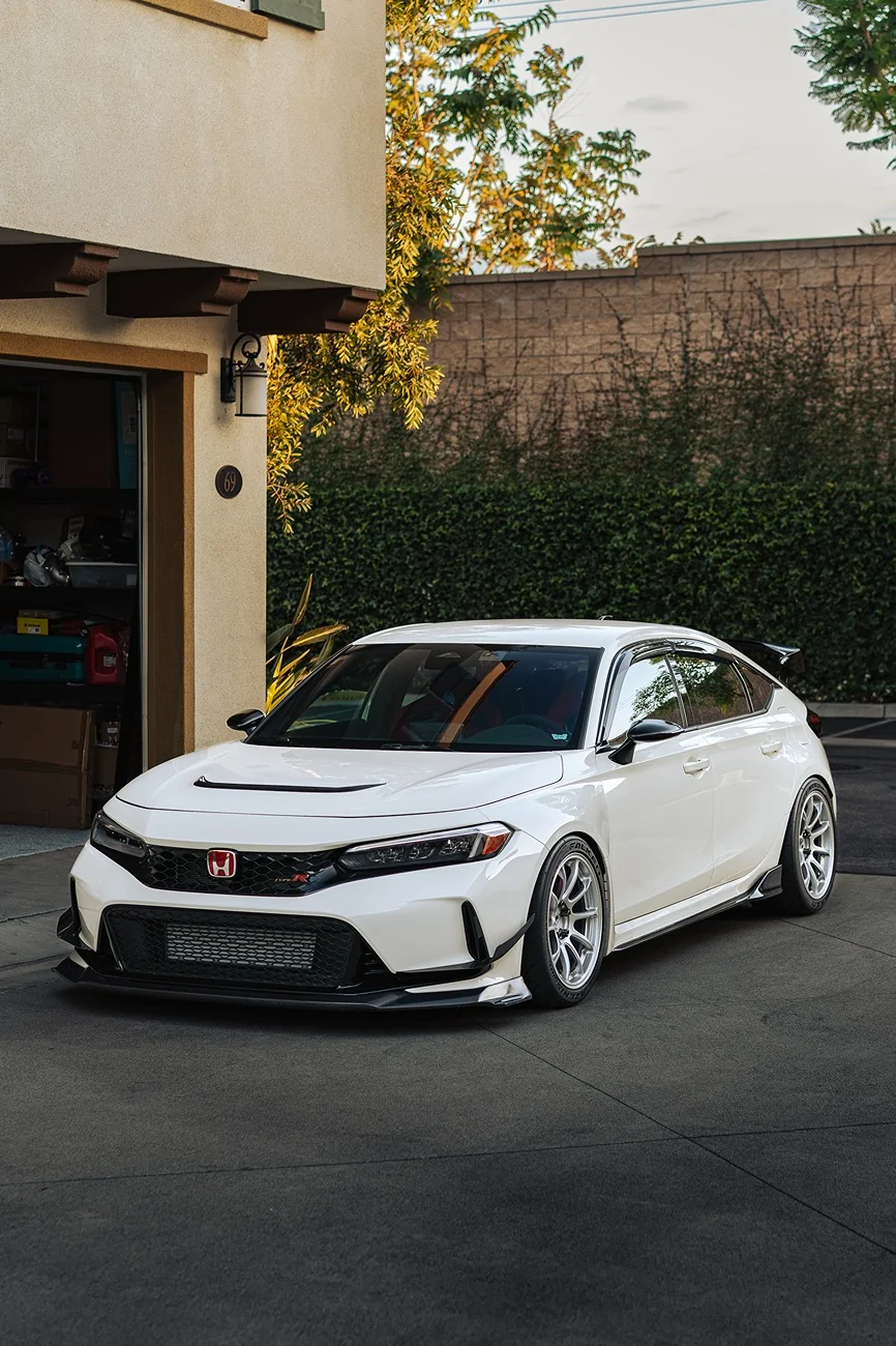 11th Gen Honda Civic Kazuo_WFC 2025 Civic Type R build DSC01172
