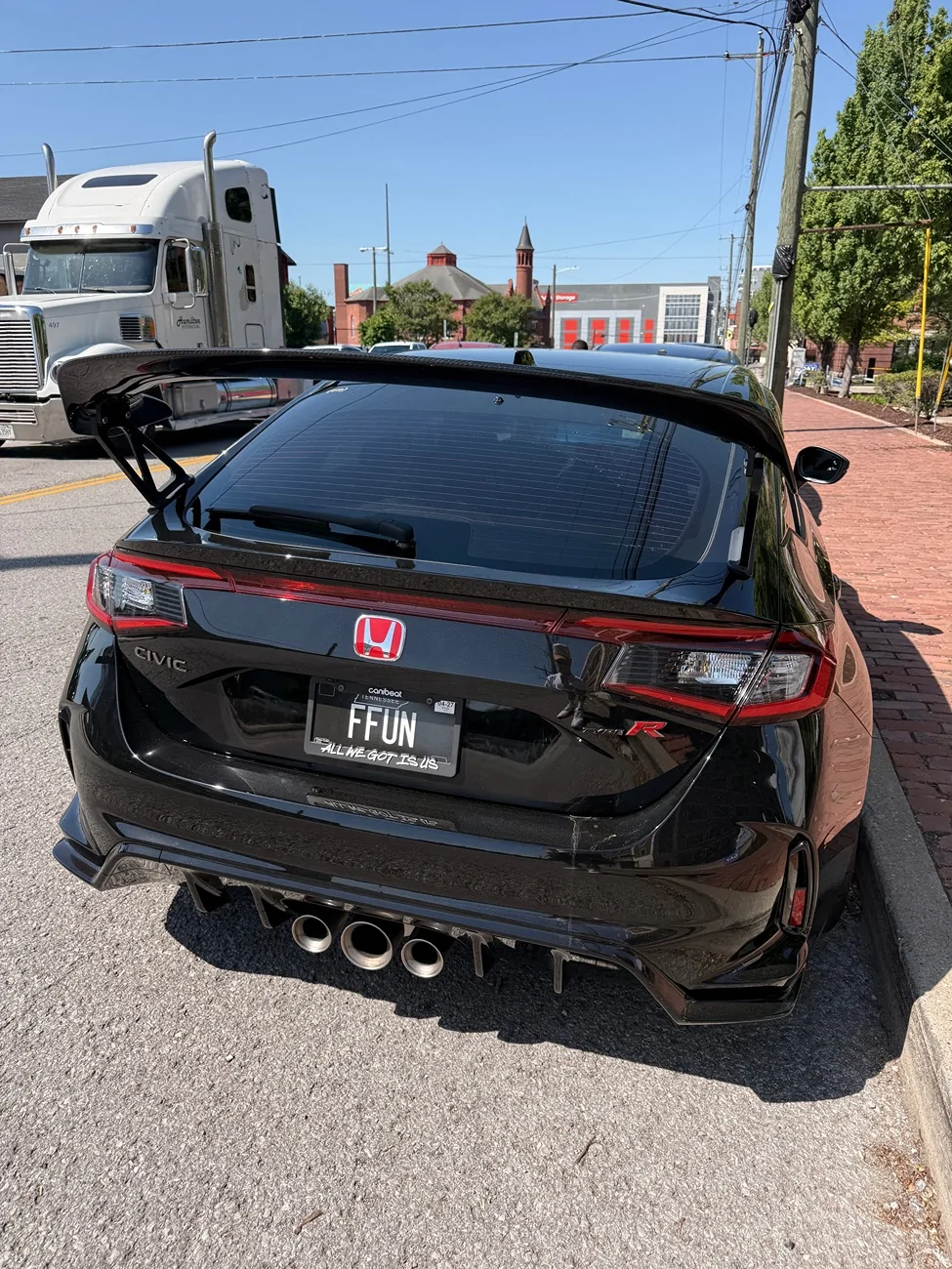 11th Gen Honda Civic Official CRYSTAL BLACK PEARL FL5 Type R Photos Thread IMG_4666