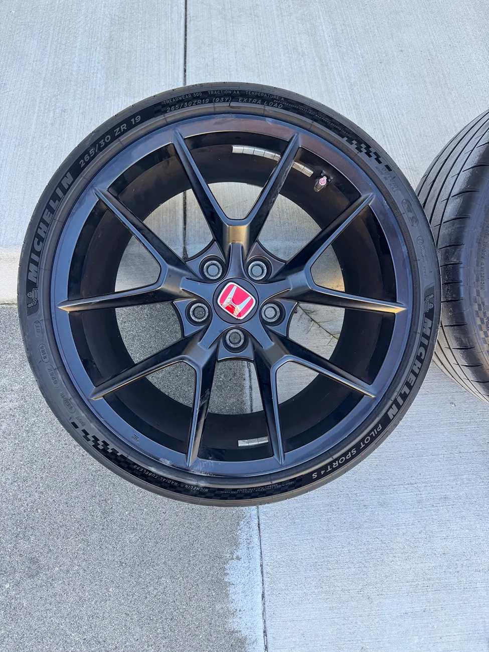 11th Gen Honda Civic So Cal - FL5 OEM Wheels Set - Less than 3000 miles Used - $1400 IMG_9380
