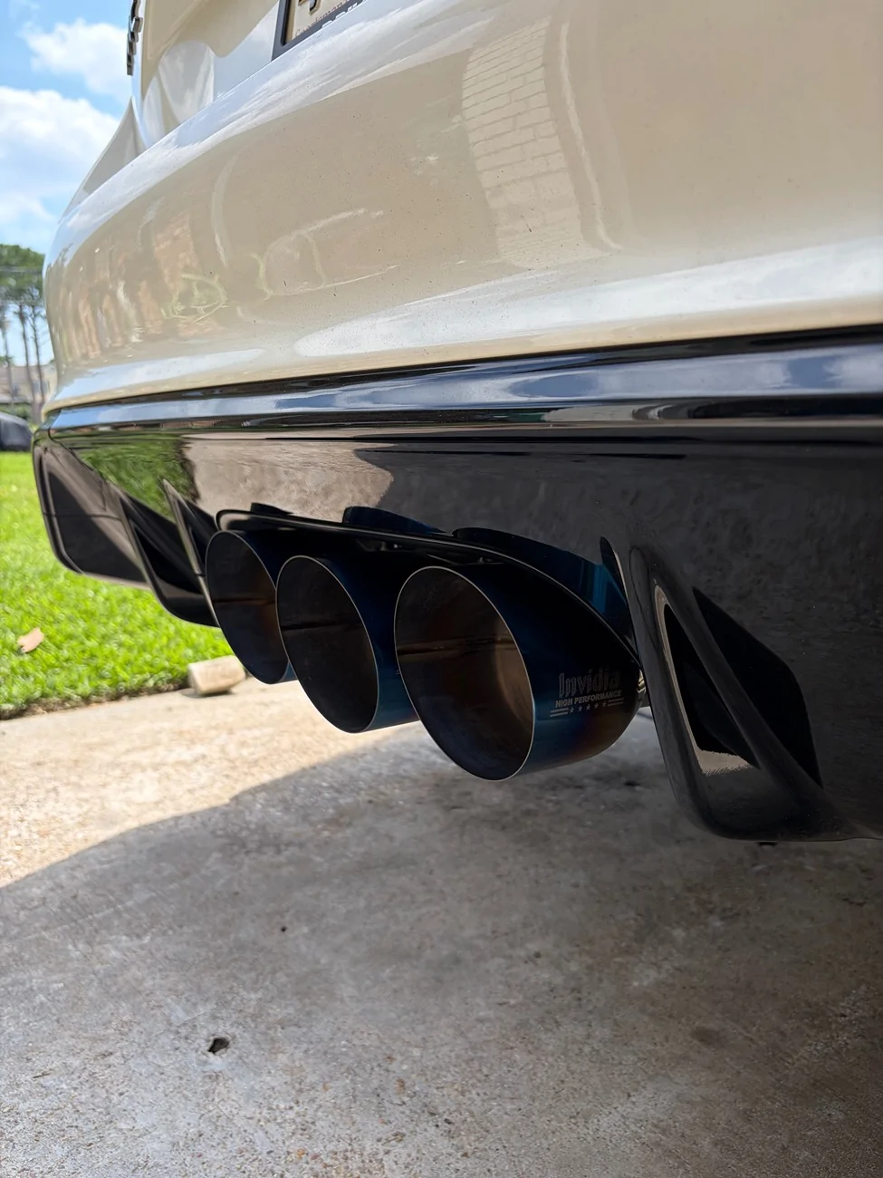 11th Gen Honda Civic Need Help with Invidia Q300 IMG_8908