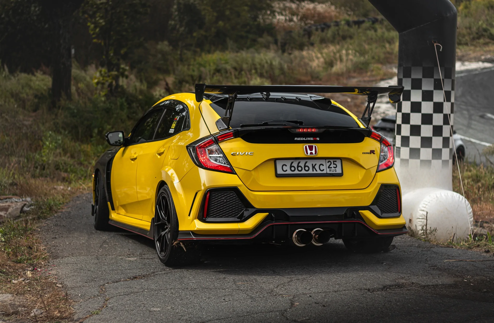 11th Gen Honda Civic From Vladivostok (Russia) with Love m8Ib9RTeEzWveehnUs1rortWGVQ-1920