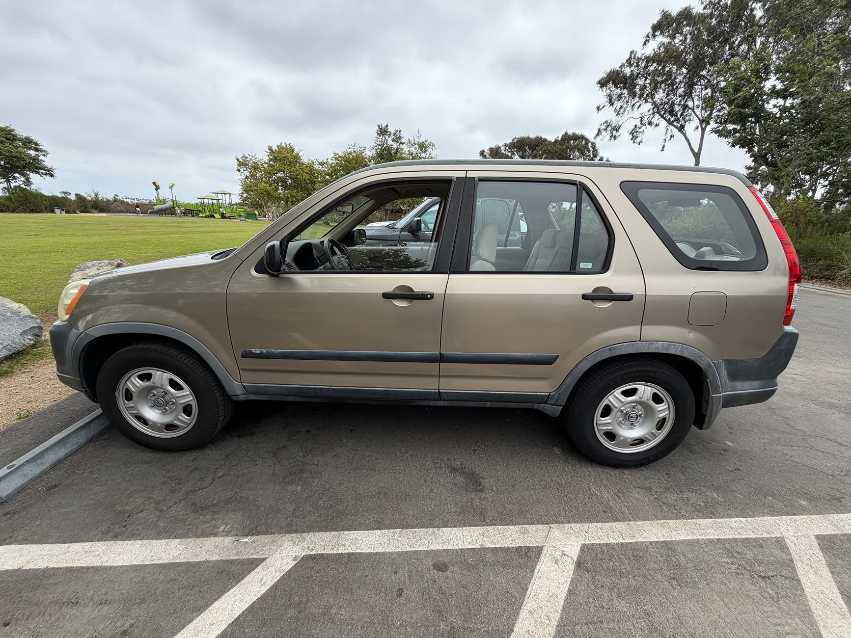 11th Gen Honda Civic Thought I’d share my Daily 2006 Civic Crv IMG_3696