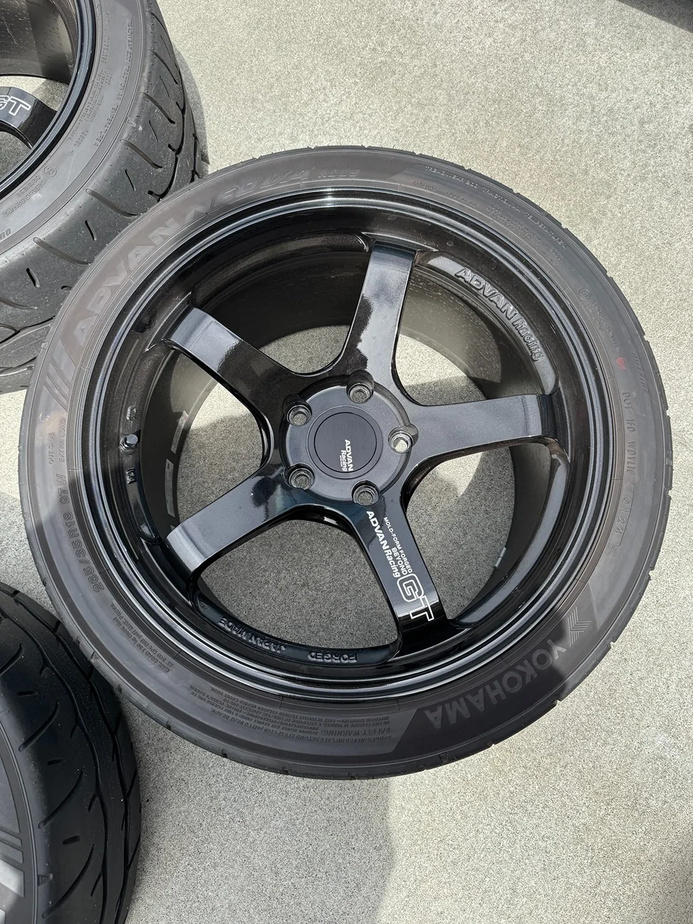 11th Gen Honda Civic Advan GT Beyond 18x10 +40 'Black' + 265/35/18 AD09 - SOLD IMG_8886