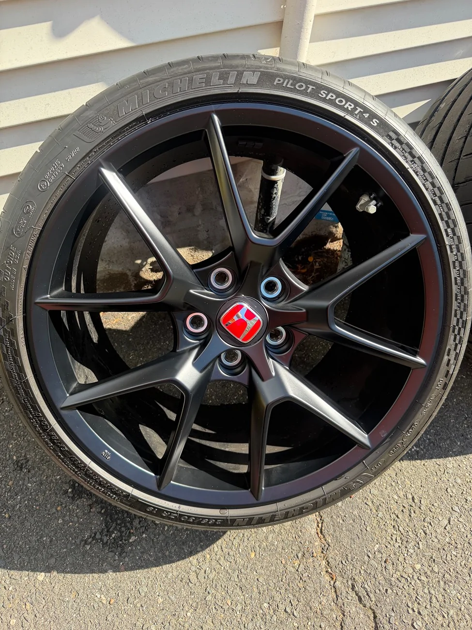 11th Gen Honda Civic 25 fl5 type r oem wheels IMG_7568