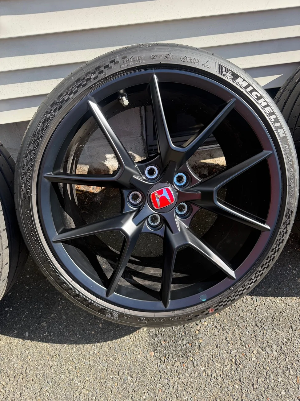 11th Gen Honda Civic 25 fl5 type r oem wheels IMG_7569