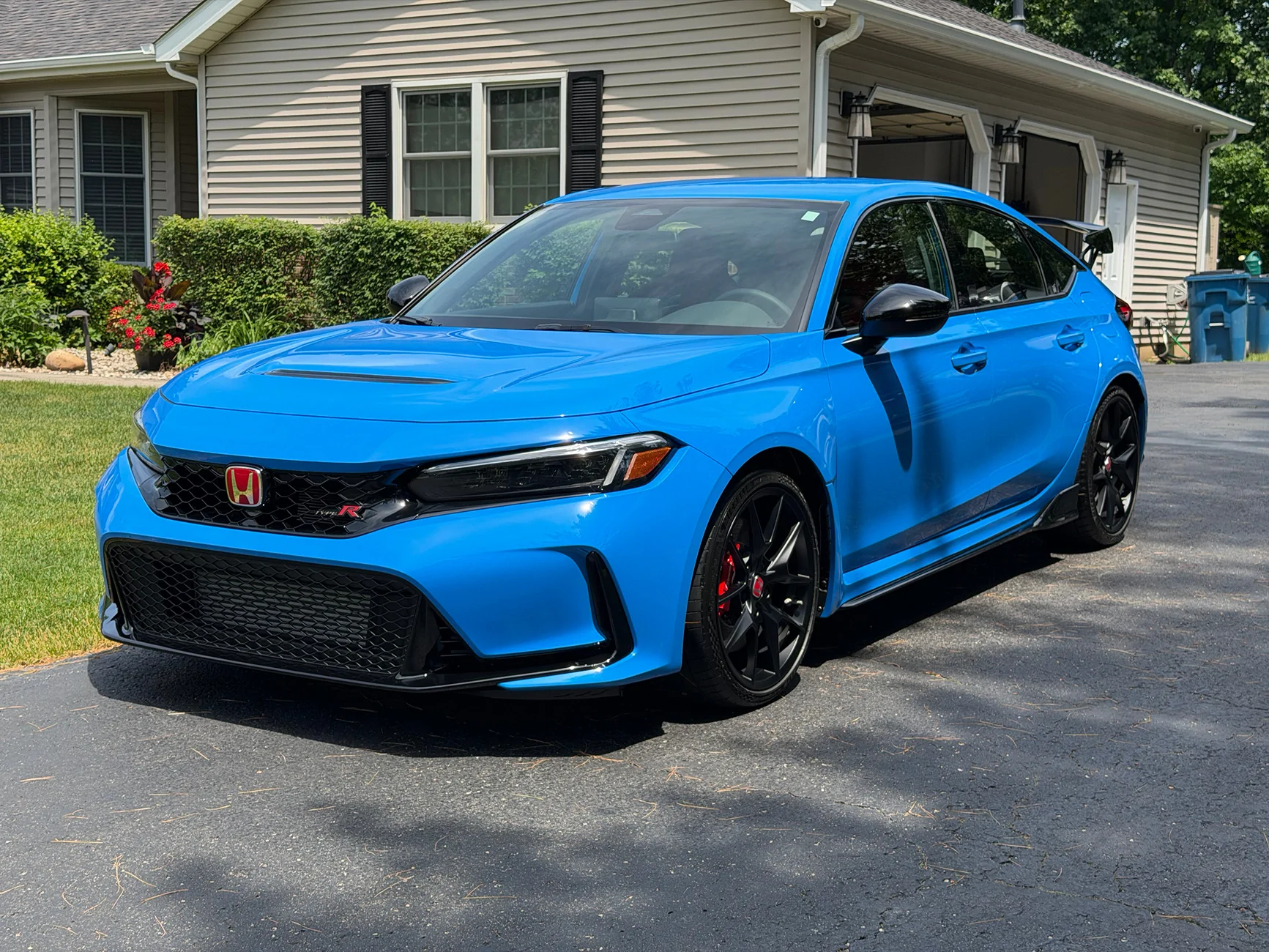 11th Gen Honda Civic Official BOOST BLUE FL5 Type R Photos Thread IMG_2270