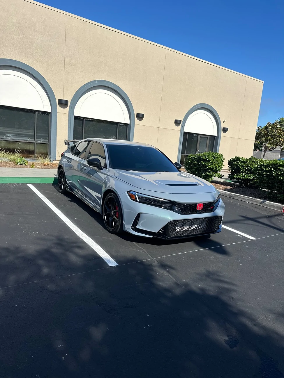11th Gen Honda Civic Official SONIC GRAY PEARL FL5 Type R Photos Thread IMG_0142