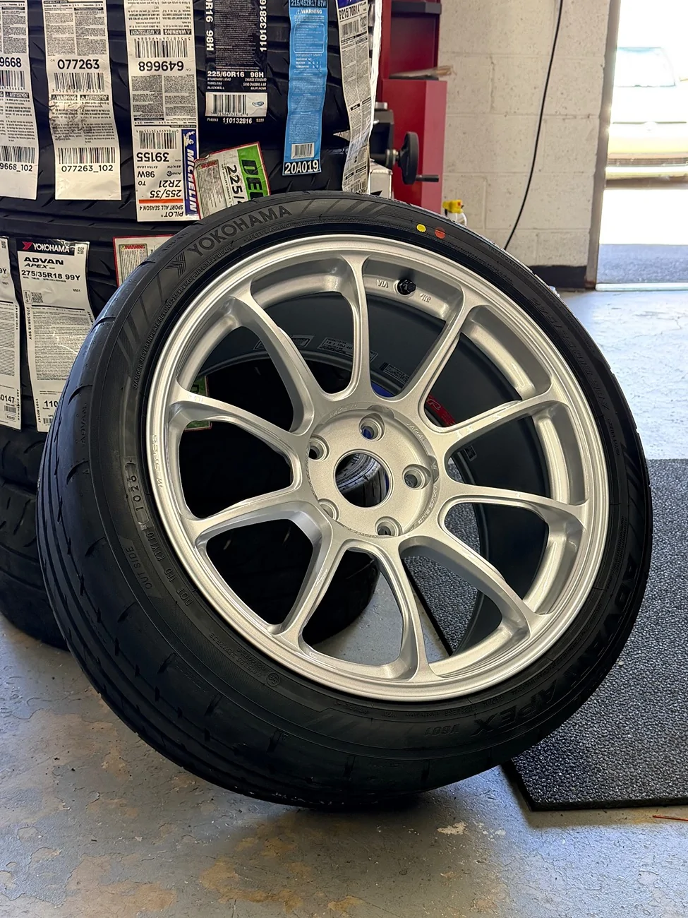 11th Gen Honda Civic Official Wheel Fitment Thread for 11th Gen FL5 Civic Type R IMG_6538