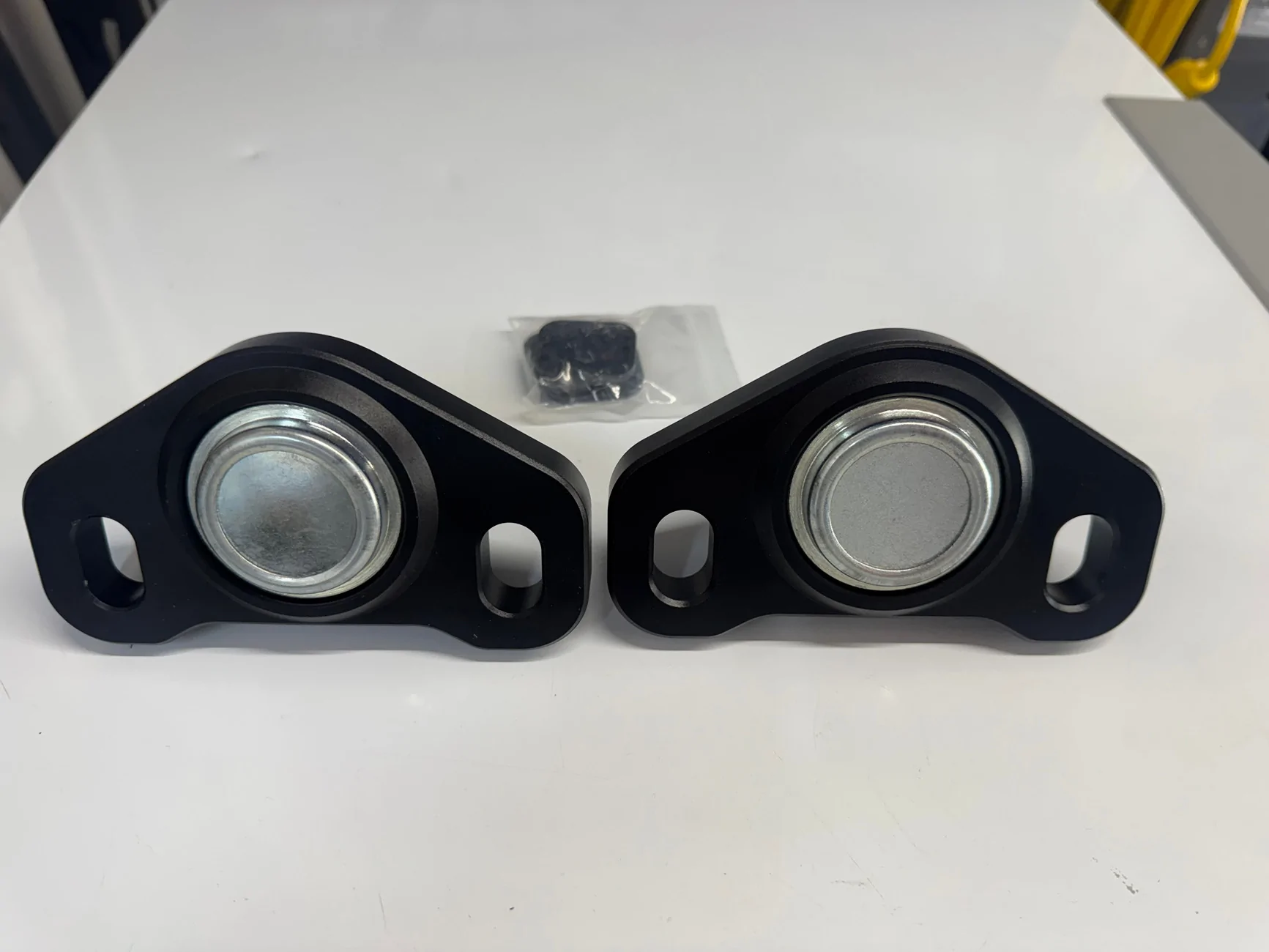 11th Gen Honda Civic FK8/FL5/DE5 Front Lower Strut Camber Adjusters IMG_7775