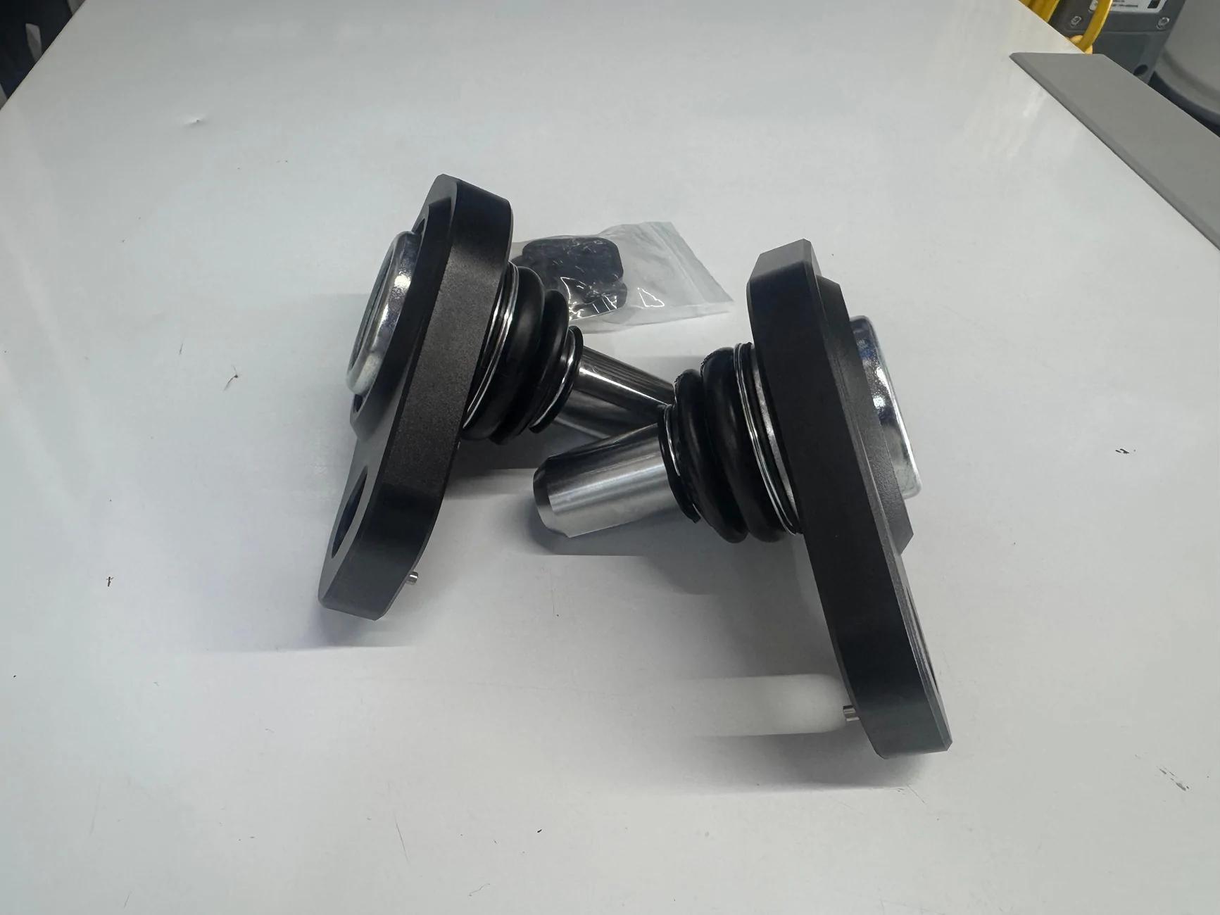 11th Gen Honda Civic FK8/FL5/DE5 Front Lower Strut Camber Adjusters IMG_7774