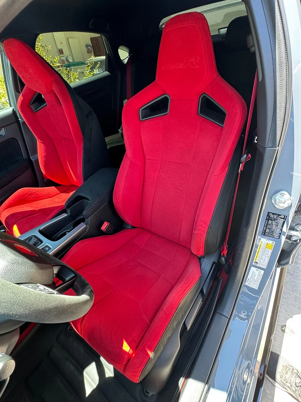 11th Gen Honda Civic 2023 Honda Civic Type R FL5 for Sale Asking $44,995 OBO | 19,897 Miles | 1 Owner | RV6 Turbo | OEM Carbon Wing IMG_5746