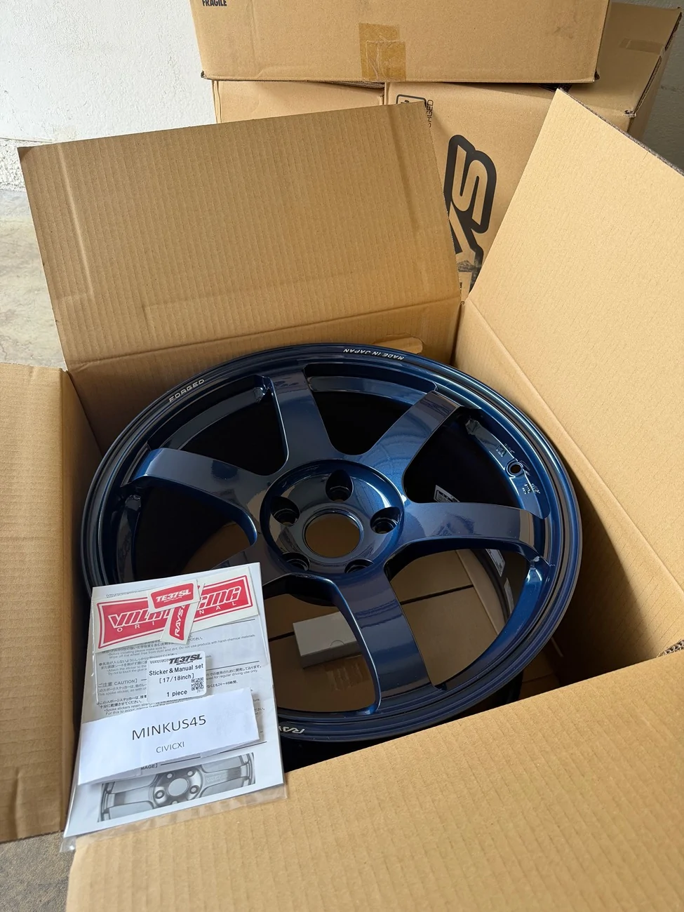 11th Gen Honda Civic BNIB set of 4 TE37SL Saga “God Spec” 18x10 +40  Mag Blue IMG_2265