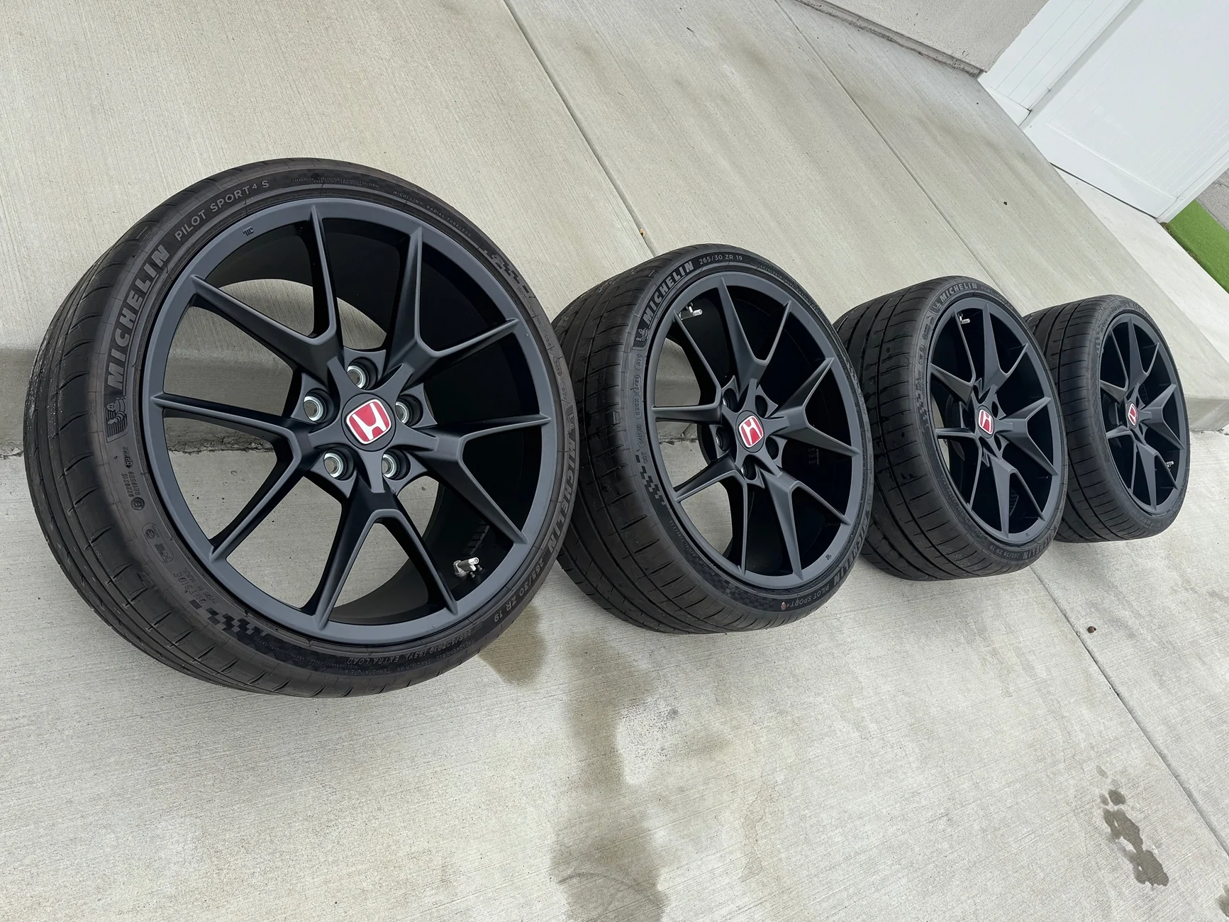 11th Gen Honda Civic Socal - SGV - 2025 Fl5 OEM wheels - Mint less than 500 miles - $1300 IMG_3796