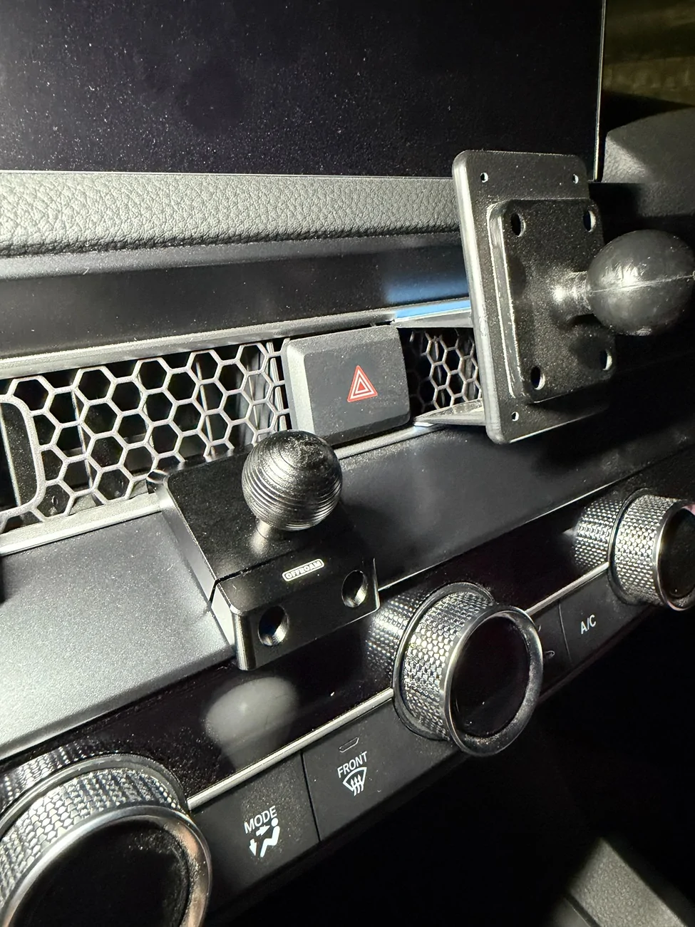 11th Gen Honda Civic Car Phone Mount That Works. IMG_2788