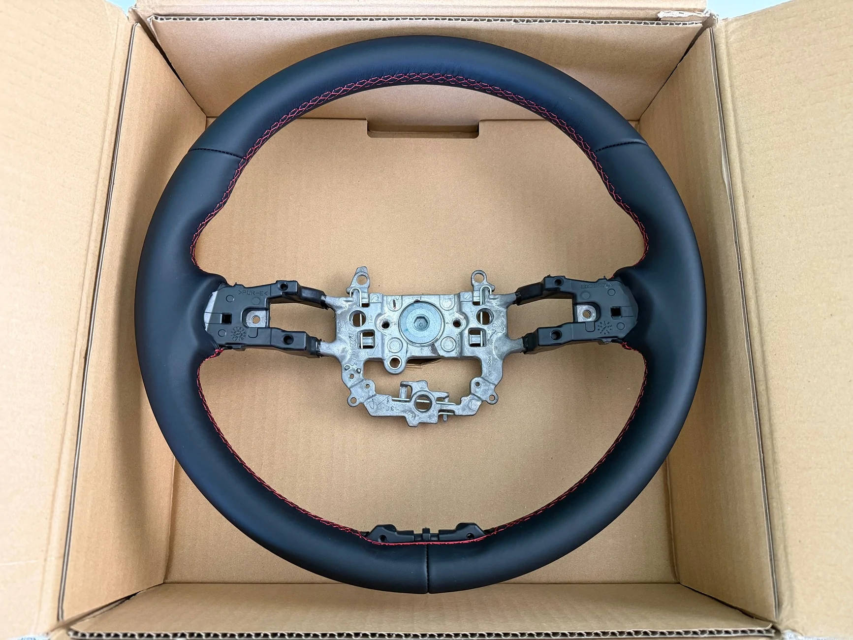 11th Gen Honda Civic OEM FL5 Steering Wheel Leather ***delivery miles*** IMG_0722