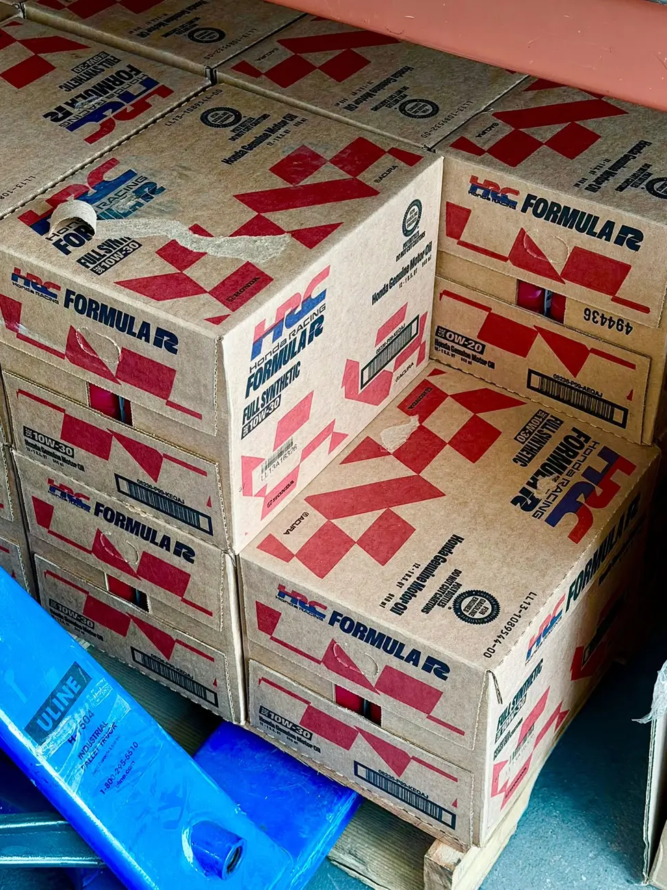 11th Gen Honda Civic Formula R: High-Performance Synthetic Engine Oil by Honda Racing 1784056591452-gm