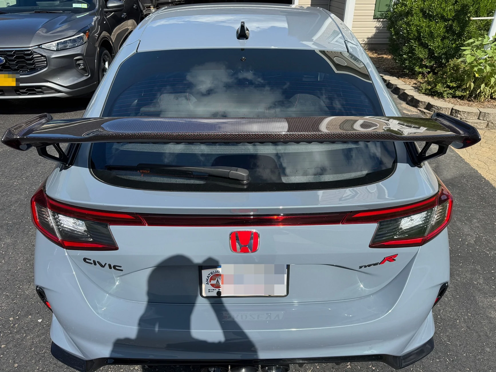 11th Gen Honda Civic Build quality issues with OEM carbon fiber spoiler IMG_4036