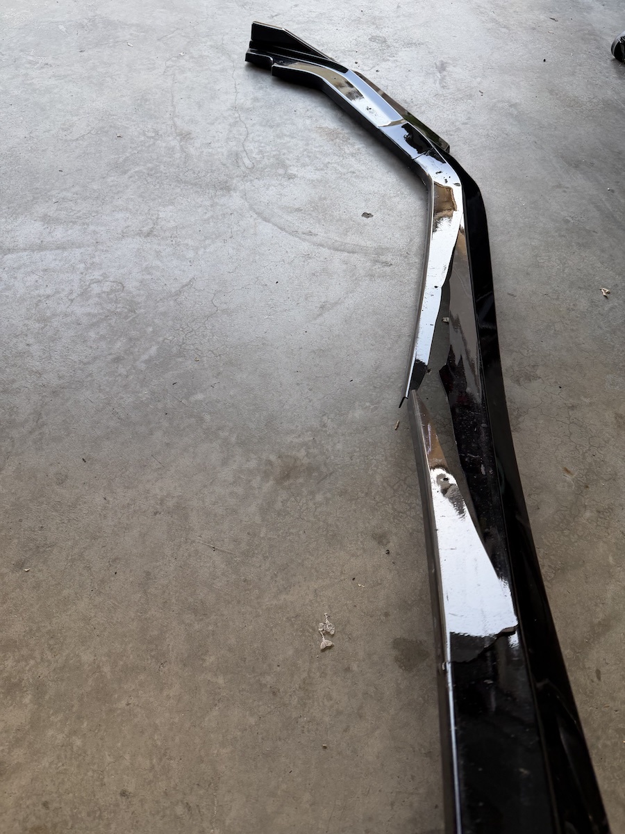 11th Gen Honda Civic Front lip damaged pOsQzzJ