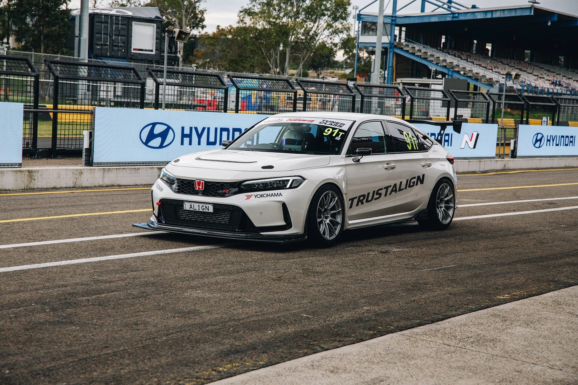 11th Gen Honda Civic Market for a more extreme Type R variant 262671-2f2a574d98e5db13fe19687d5f31d585 (1)