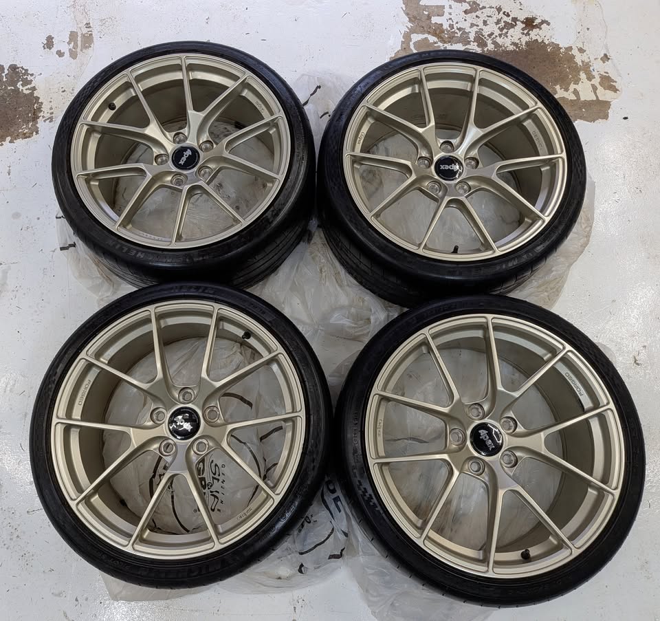 11th Gen Honda Civic Sold FS: Apex VS-5RS 19x9.5" wheels 5x120 Motorsport Gold on Michelin PS4S 265/30/19 750665521_1242237397915434_6526519629554915912_n