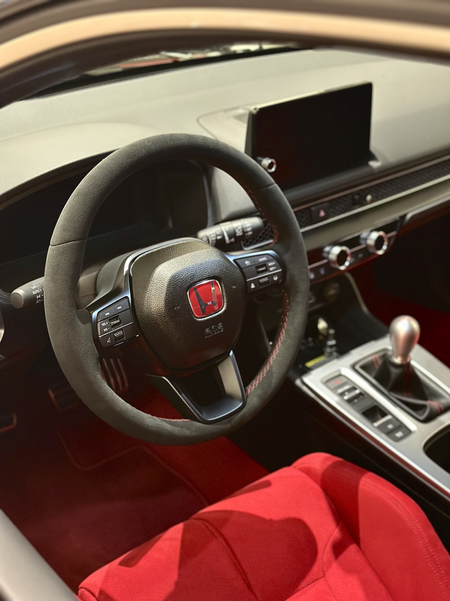 11th Gen Honda Civic Official CHAMPIONSHIP WHITE FL5 Type R Photos Thread 1LcP9Nn