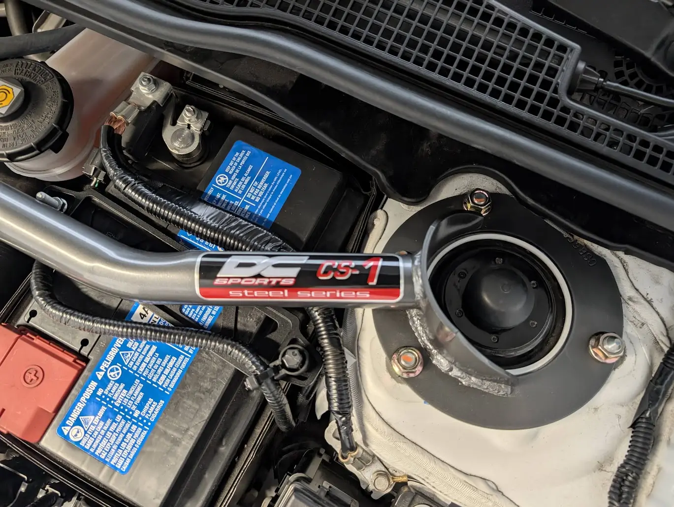 11th Gen Honda Civic Broken strut tower bolt, best way to repair? 1786911849688-k