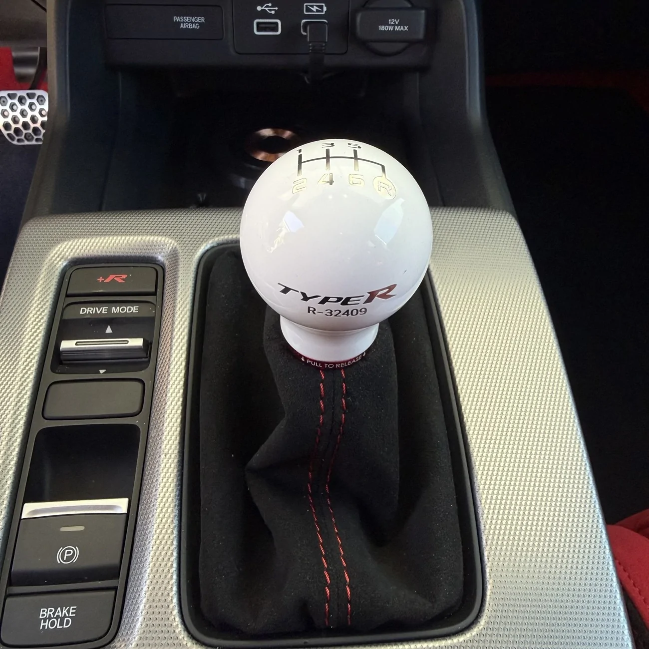11th Gen Honda Civic Show me your aftermarket shift knob 1786999736510-dr