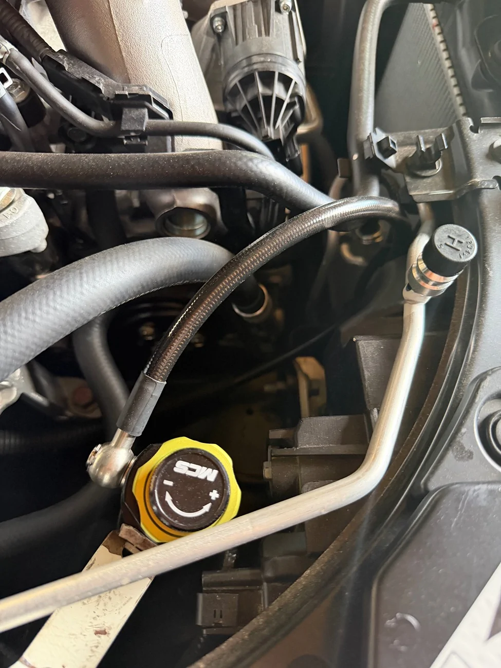11th Gen Honda Civic Remote reservoir locations FL5 IMG_0363